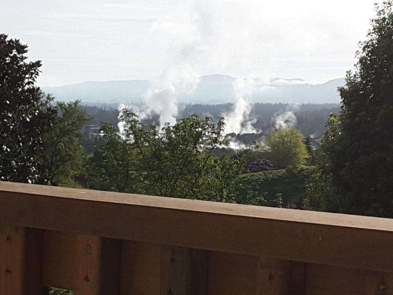Geyser Lookout Bnb Роторуа Экстерьер фото